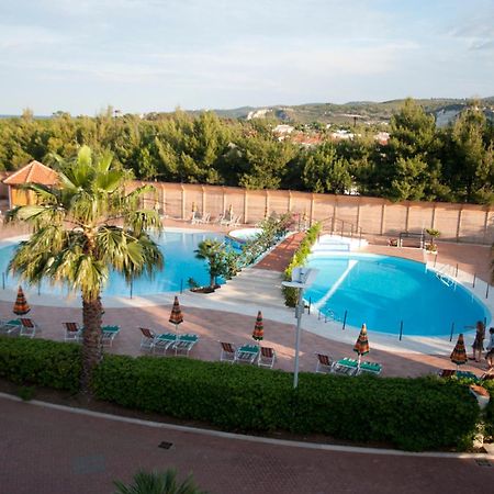 Oasiclub Hotel - Appartamenti Vieste Bagian luar foto