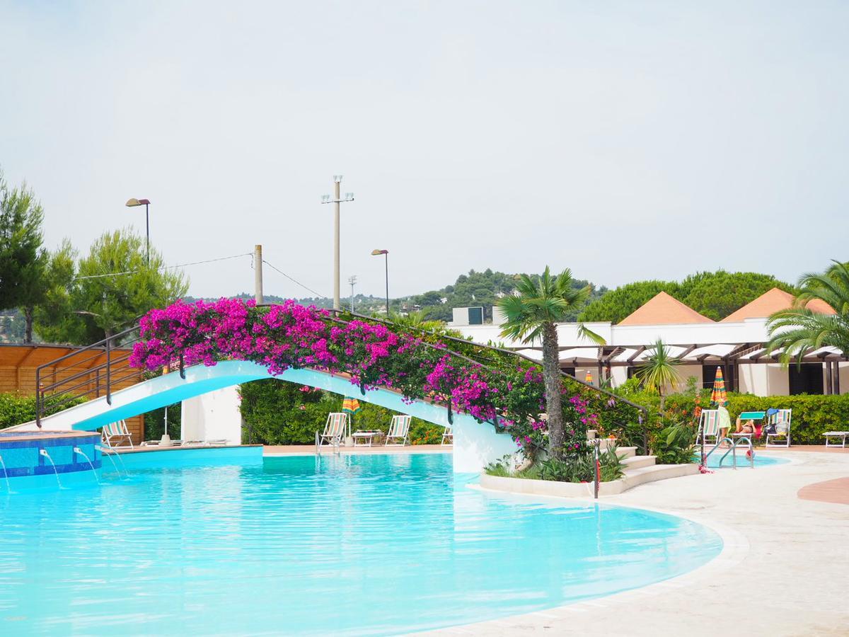 Oasiclub Hotel - Appartamenti Vieste Bagian luar foto