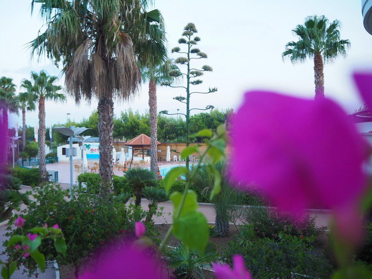 Oasiclub Hotel - Appartamenti Vieste Bagian luar foto