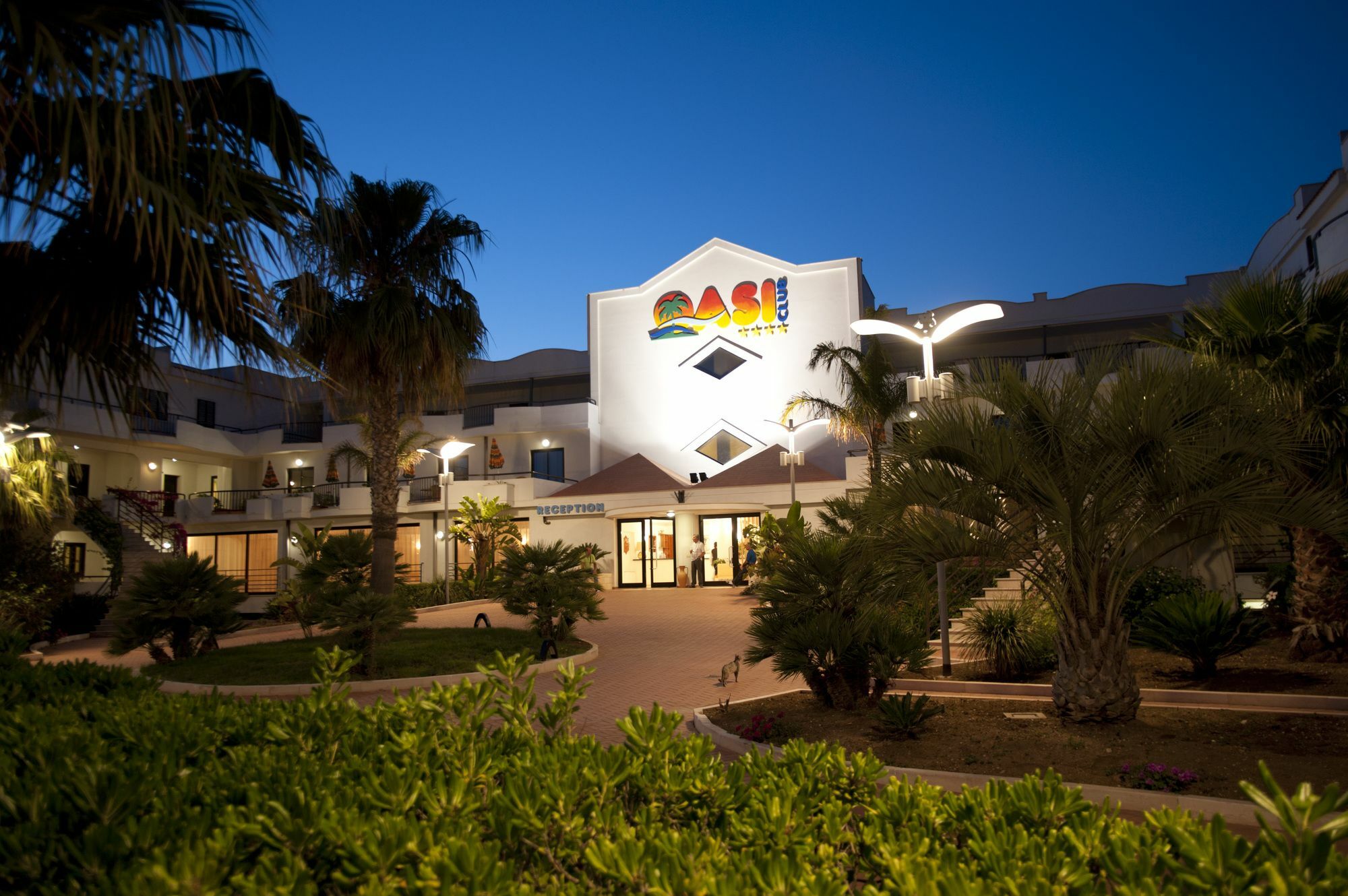 Oasiclub Hotel - Appartamenti Vieste Bagian luar foto