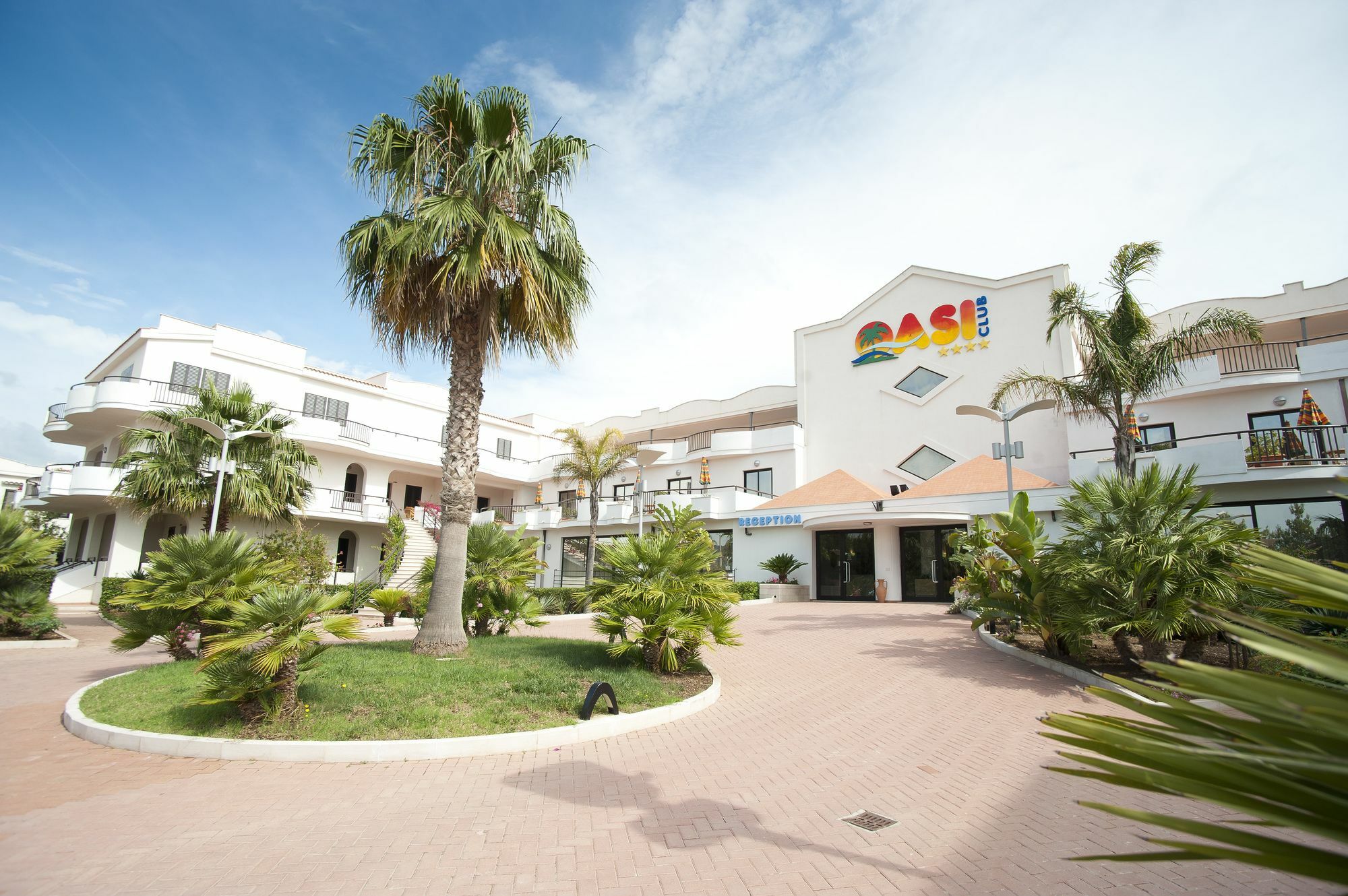Oasiclub Hotel - Appartamenti Vieste Bagian luar foto