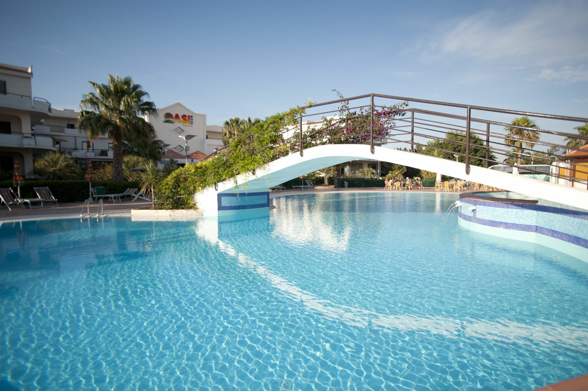 Oasiclub Hotel - Appartamenti Vieste Bagian luar foto